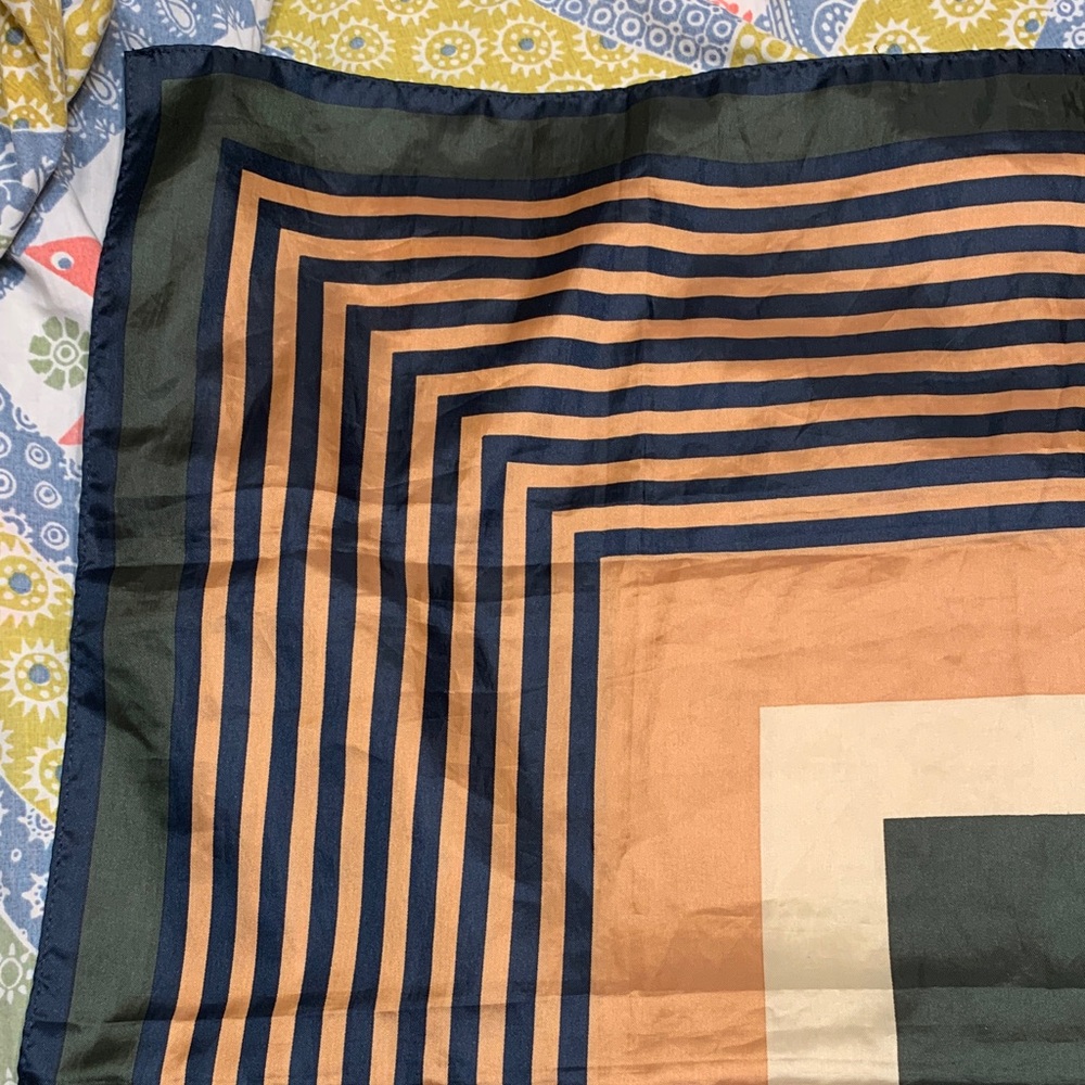 70’s Geometric Neutral Print Scarf in Navy, Goldish-Tan, and Forest Green - Picture 5 of 8